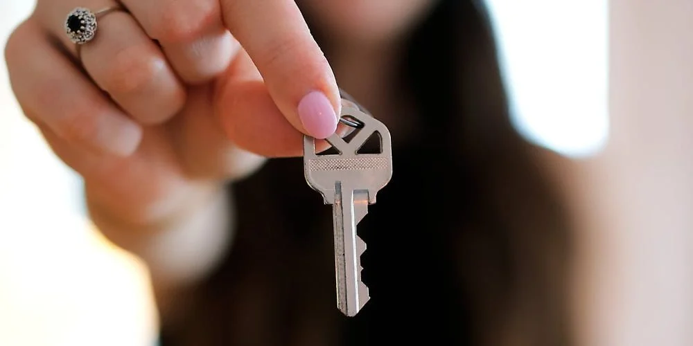 Flytta hemifrån som 16-åring och omyndig